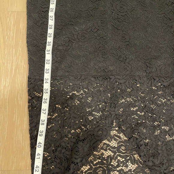 Midi Black lace dress zipper back - Picture 6 of 6